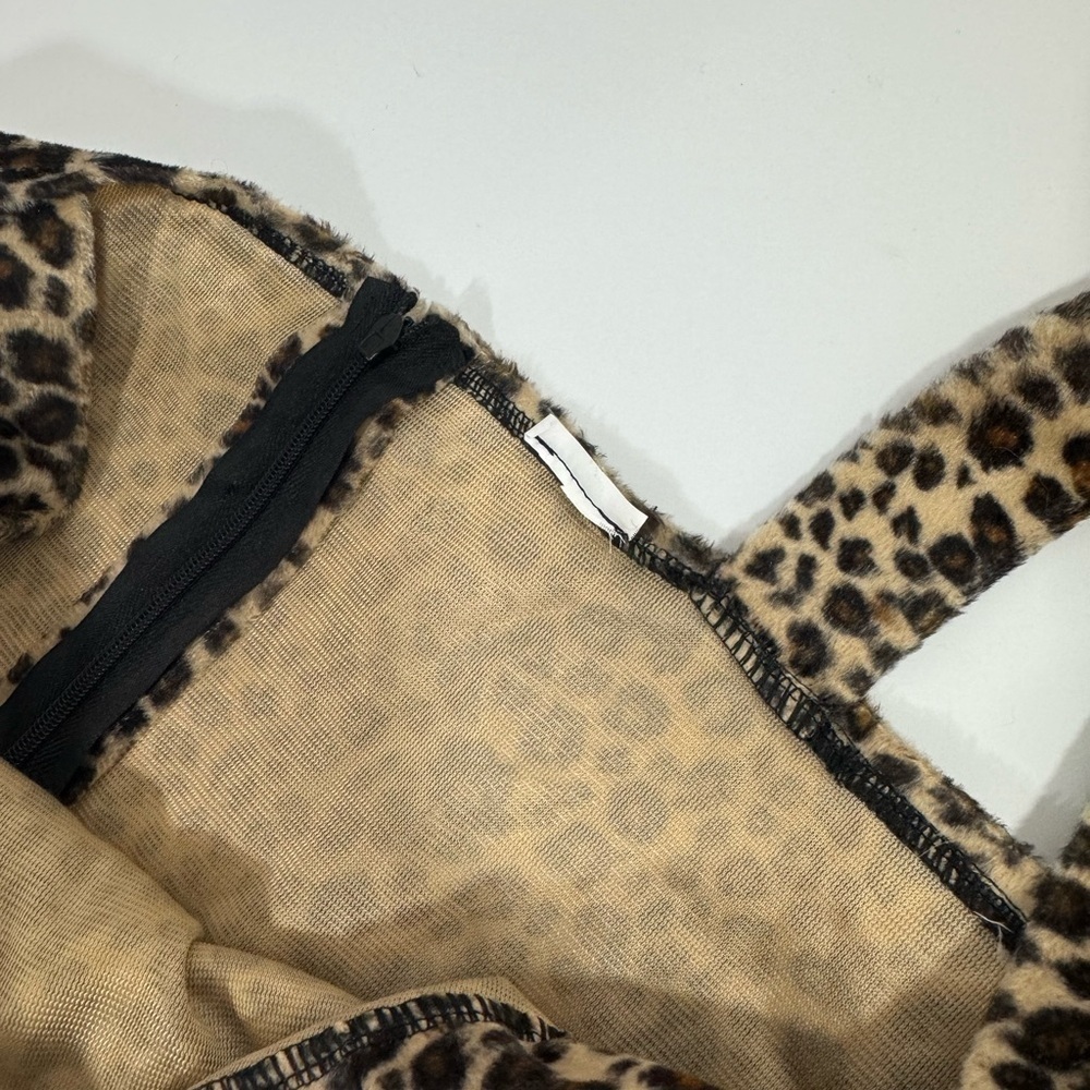 Halloween Women’s Costume leopard Dress Cave Woman Size S - Picture 8 of 10